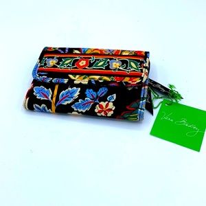 Vera Bradley Euro Wallet Versailles